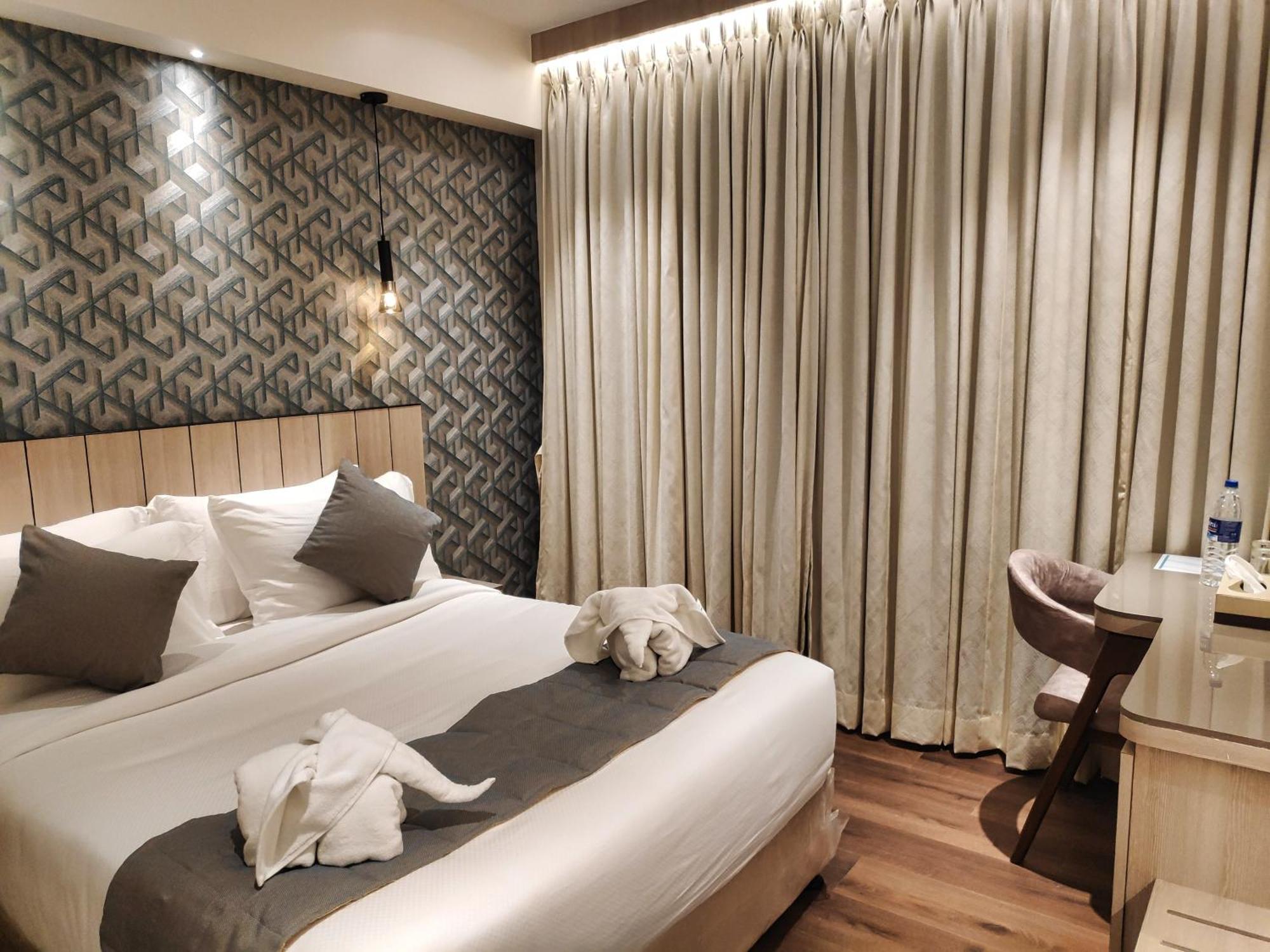 Maxxvalue Hotel Midc - Andheri Bombay Eksteriør billede